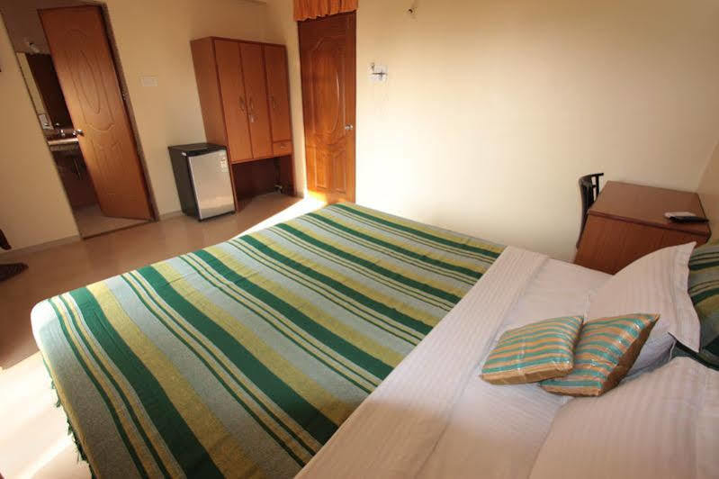 Hotel Spot On 39618 El Paso Arambol Esterno foto
